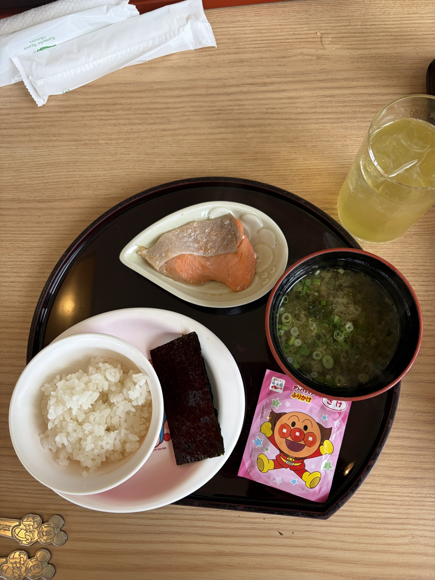 神着で娘用に取り分けた朝食